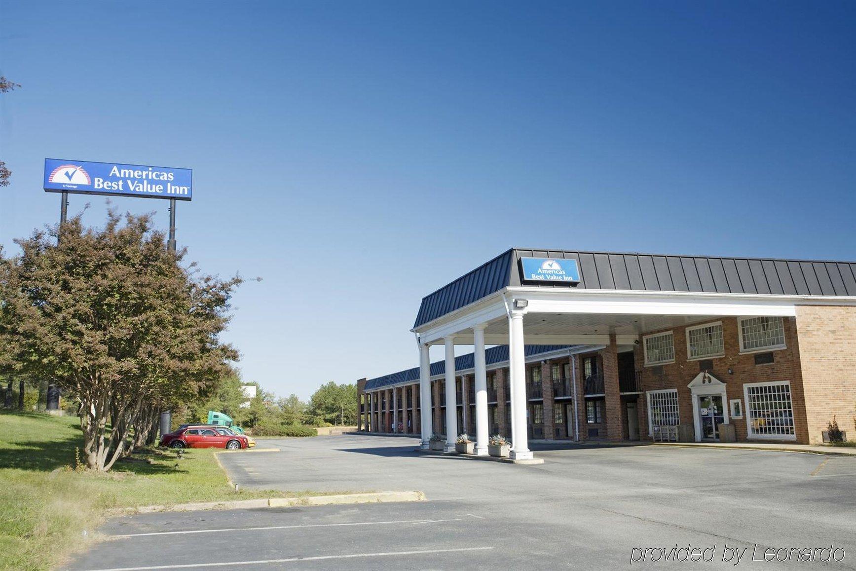 Americas Best Value Inn Richmond South Bellwood Exterior photo