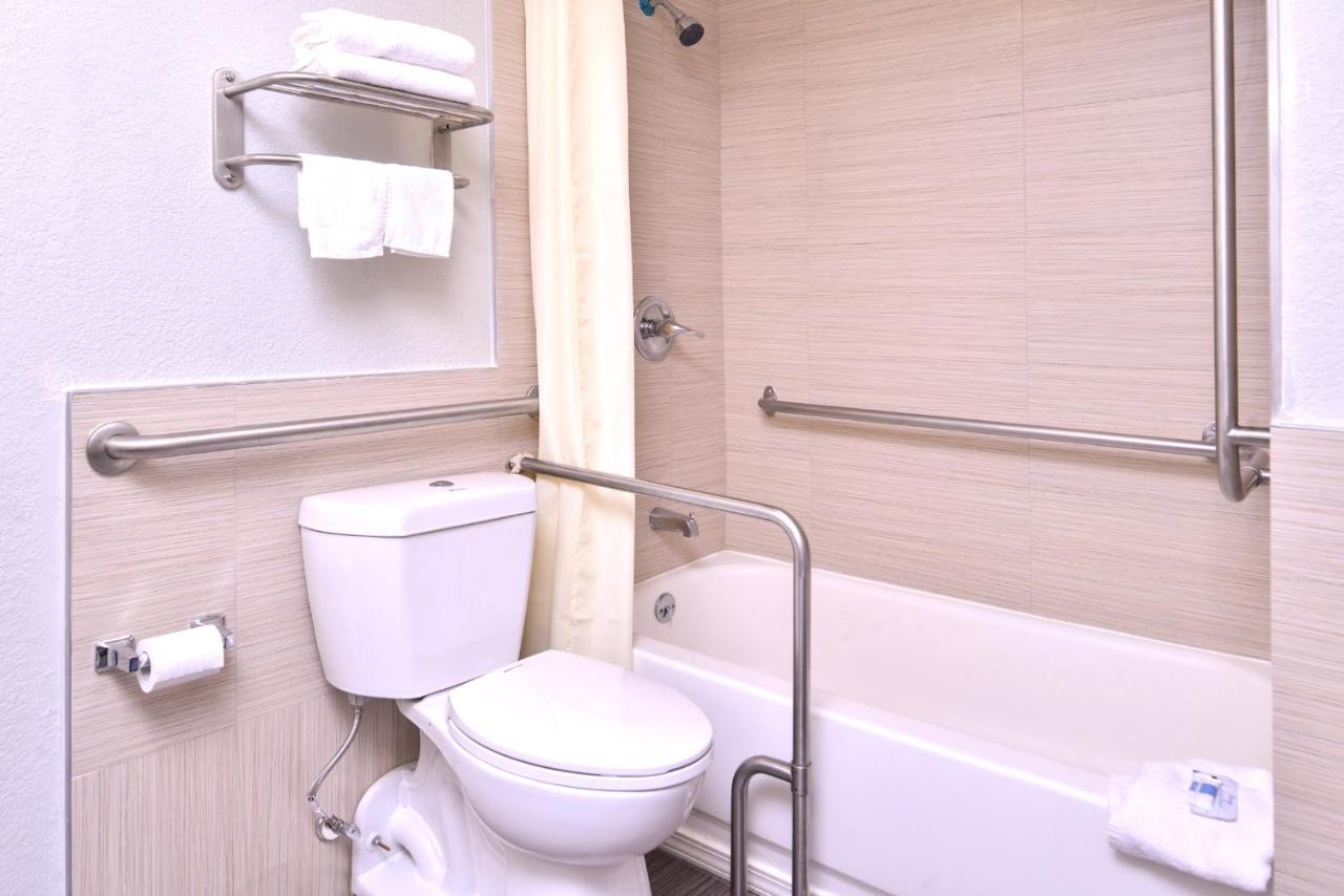 Americas Best Value Inn Richmond South Bellwood Exterior photo